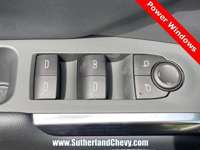 new 2025 Chevrolet Traverse car, priced at $43,695