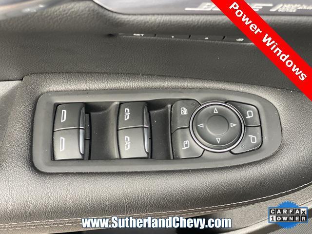 used 2023 Cadillac XT5 car, priced at $33,998