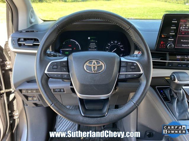 used 2022 Toyota Sienna car, priced at $39,698