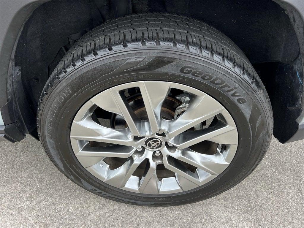 used 2021 Toyota RAV4 car, priced at $22,996