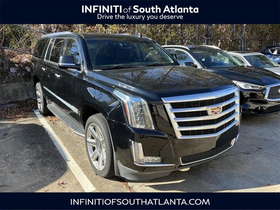 used 2019 Cadillac Escalade ESV car, priced at $34,701