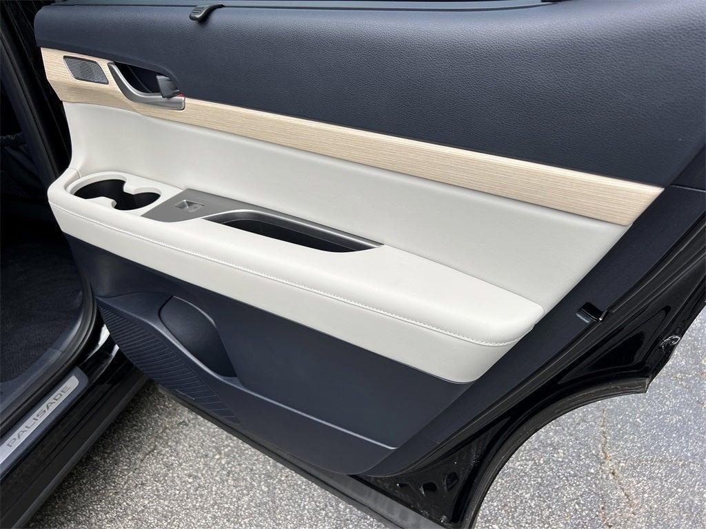 used 2023 Hyundai Palisade car, priced at $33,810