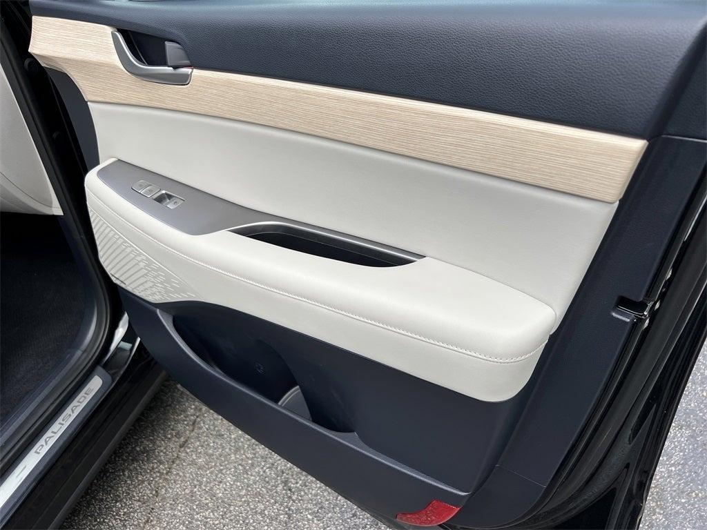used 2023 Hyundai Palisade car, priced at $33,810