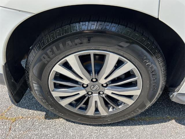 used 2017 Nissan Pathfinder car, priced at $11,134