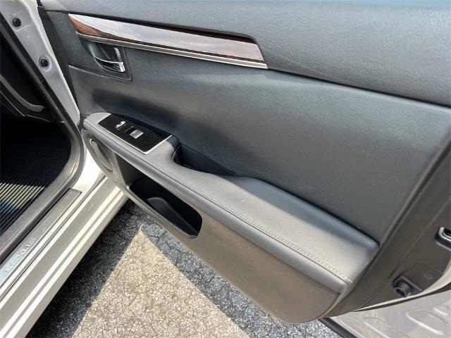 used 2018 Lexus ES 350 car, priced at $17,997