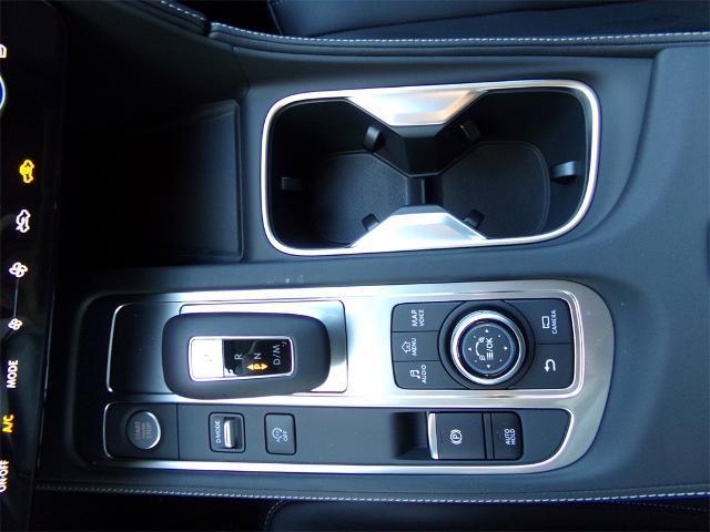 new 2025 INFINITI QX60 car