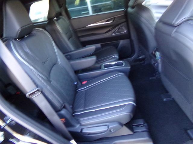 new 2025 INFINITI QX60 car, priced at $71,675