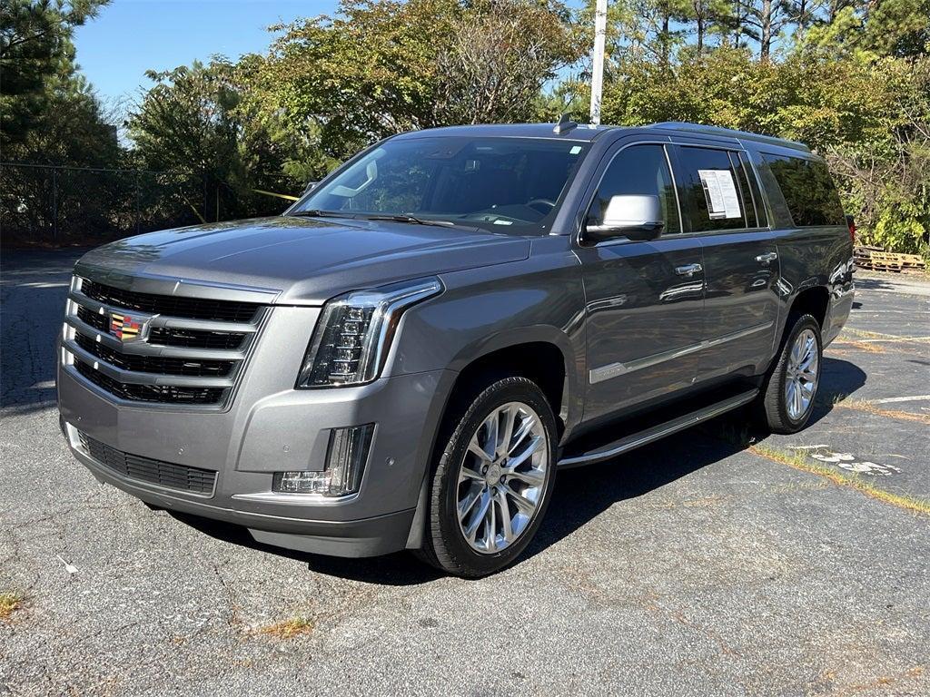 used 2018 Cadillac Escalade ESV car, priced at $28,304