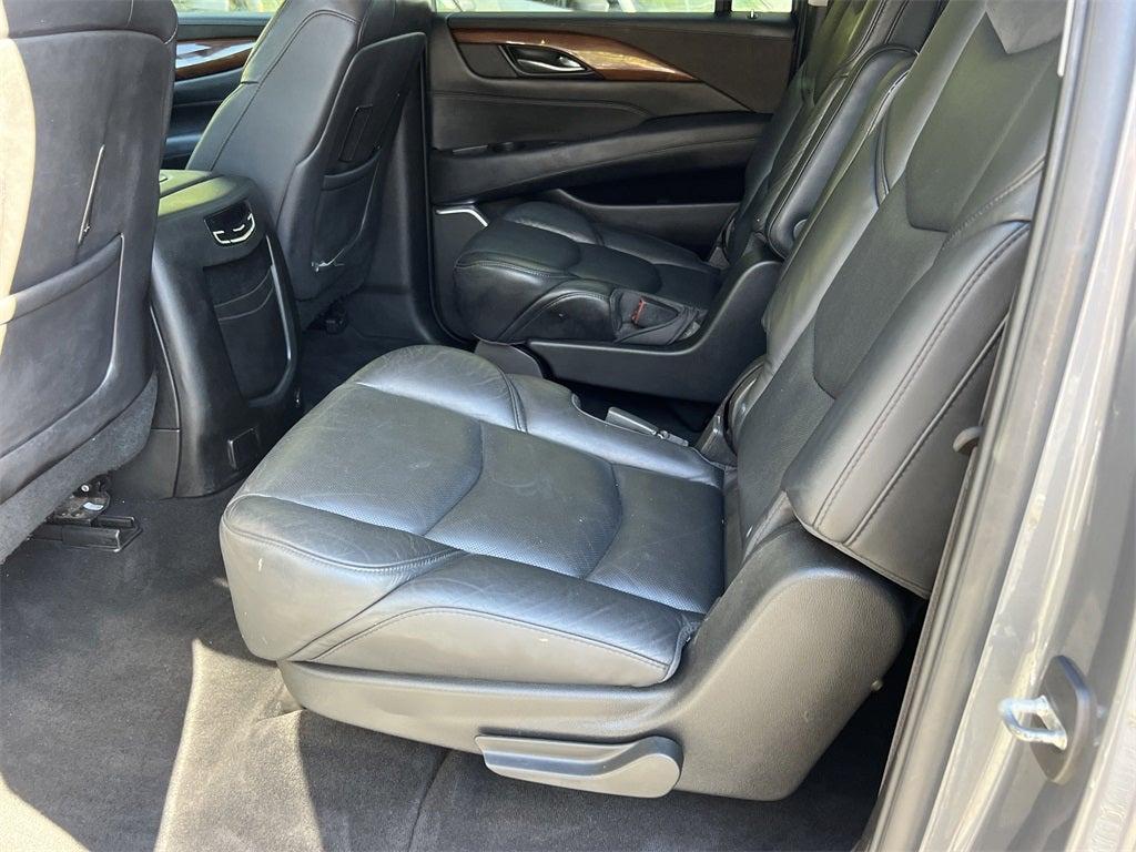 used 2018 Cadillac Escalade ESV car, priced at $28,304