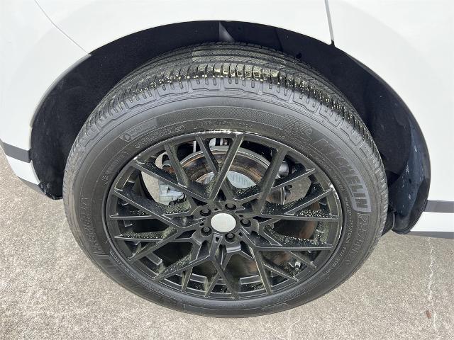 used 2020 Land Rover Range Rover Evoque car, priced at $26,998