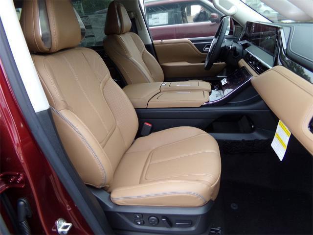 new 2025 INFINITI QX80 car, priced at $103,900