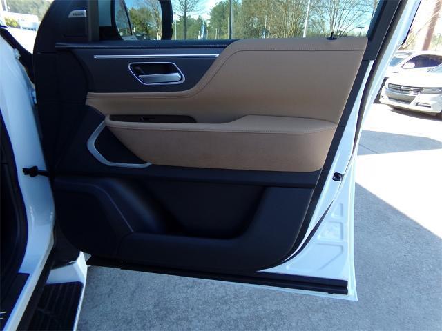 new 2025 INFINITI QX80 car, priced at $96,940