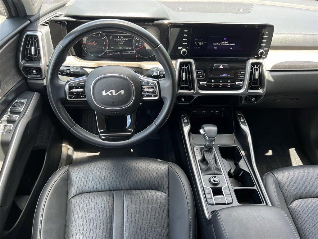 used 2023 Kia Sorento car, priced at $25,677