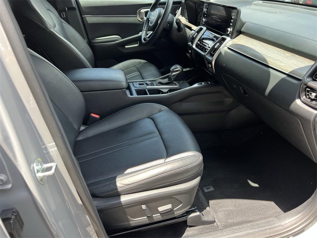 used 2023 Kia Sorento car, priced at $26,979