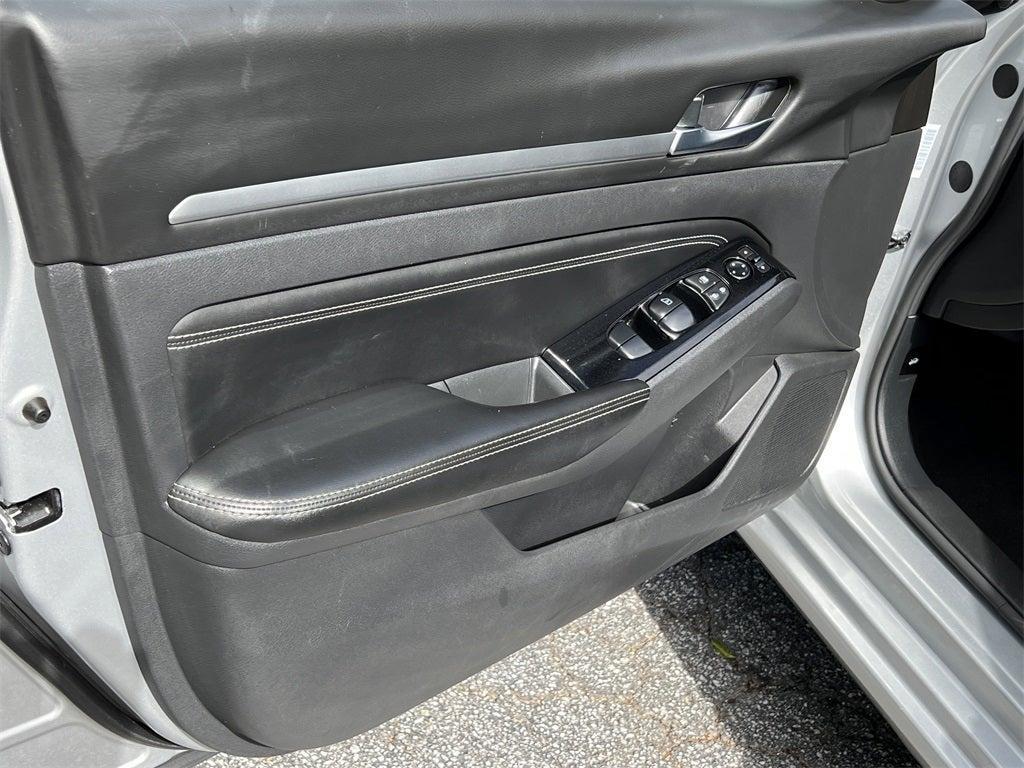 used 2023 Nissan Altima car, priced at $21,789