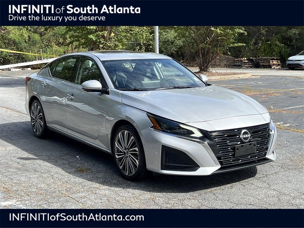 used 2023 Nissan Altima car, priced at $21,789