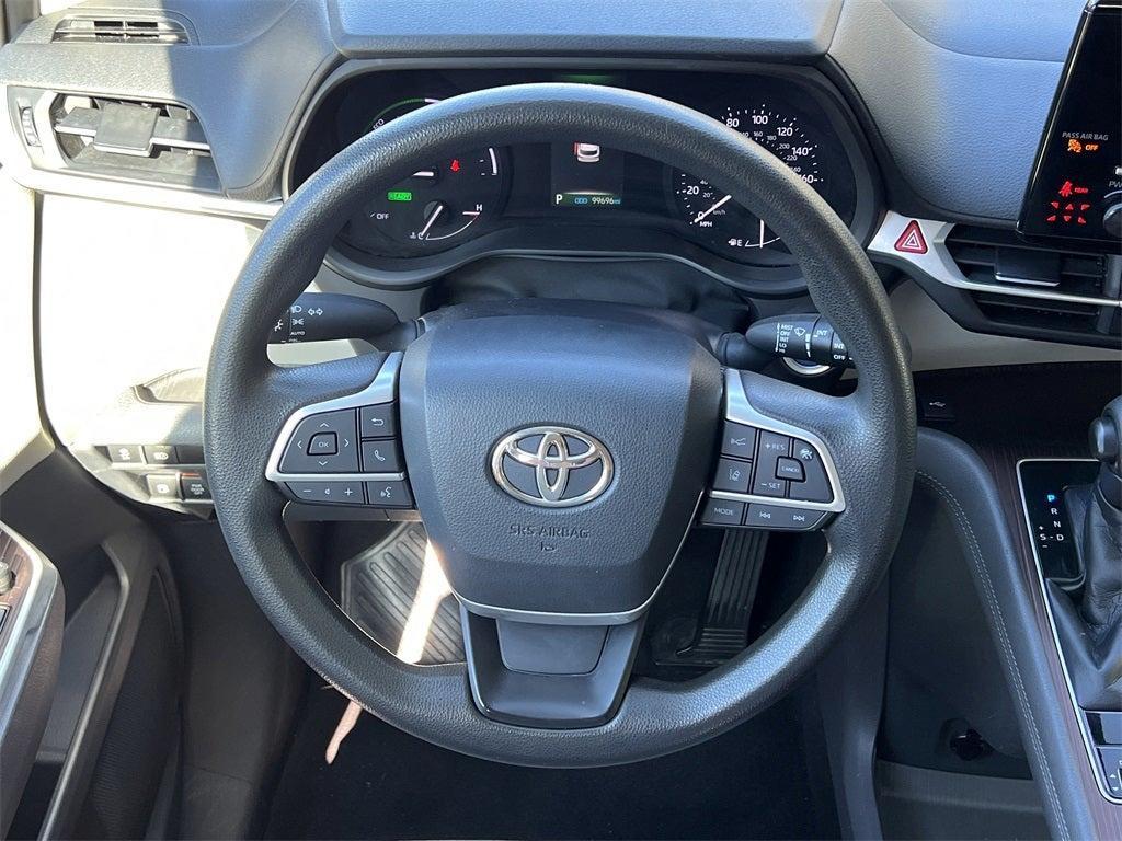 used 2021 Toyota Sienna car, priced at $28,132