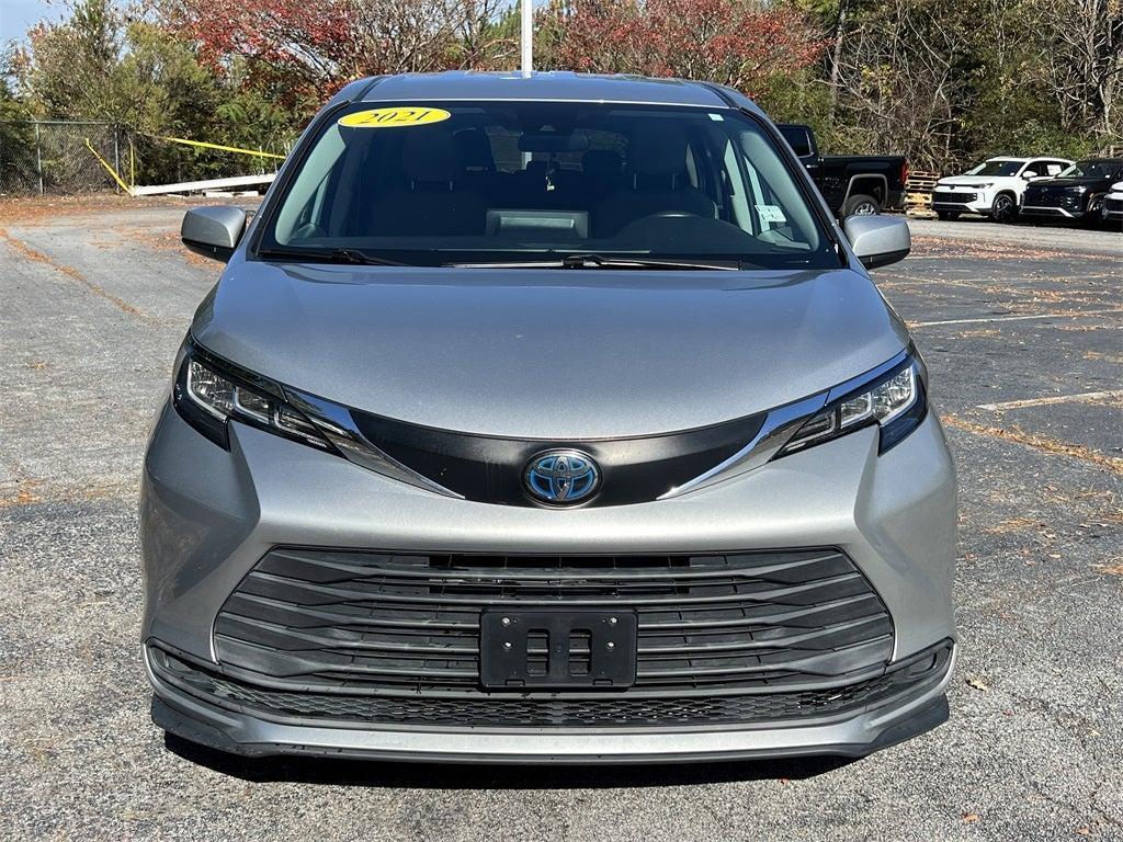 used 2021 Toyota Sienna car, priced at $28,132