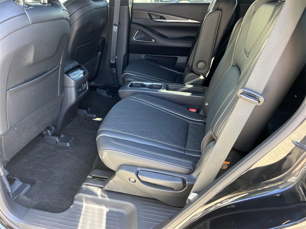 used 2025 INFINITI QX60 car, priced at $50,754