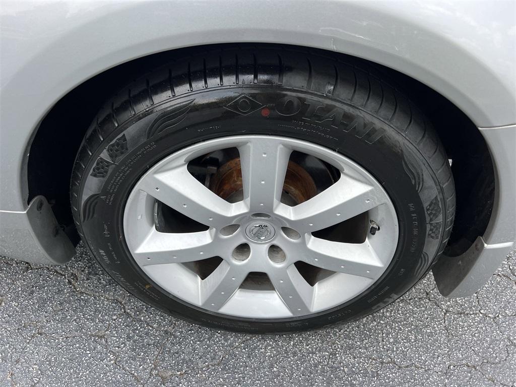 used 2005 Nissan 350Z car, priced at $10,991