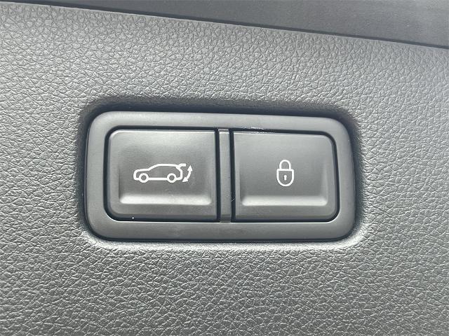 used 2022 Genesis GV70 car, priced at $30,998