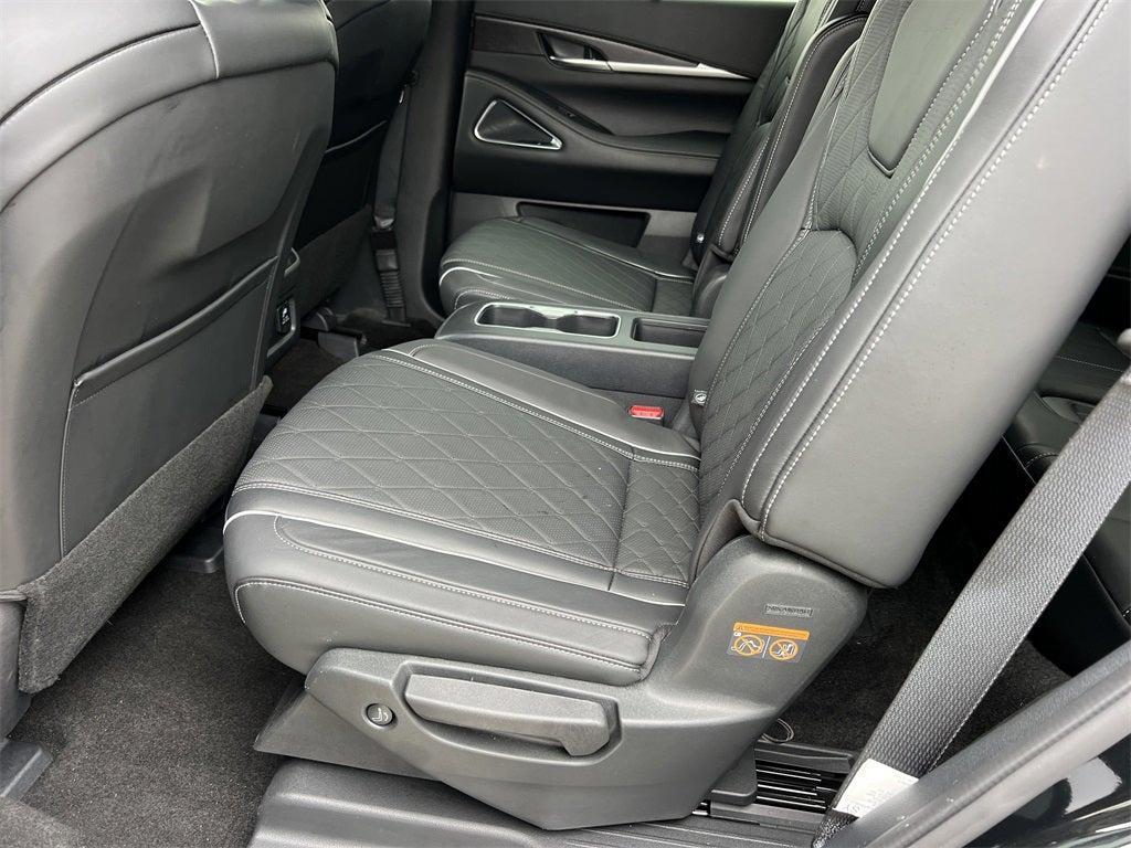 used 2025 INFINITI QX60 car, priced at $50,677
