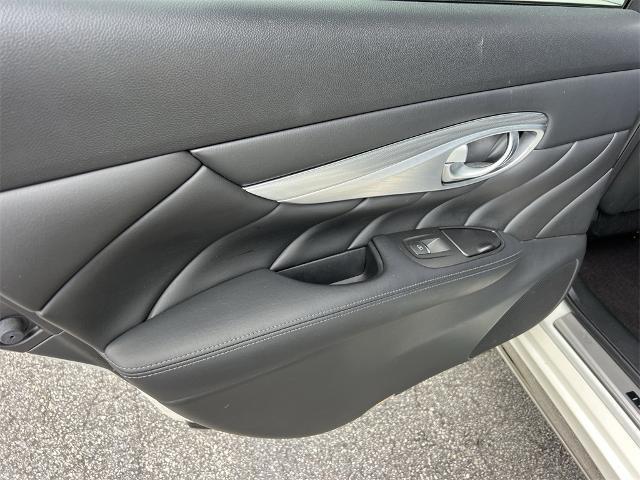 used 2017 INFINITI Q70L car, priced at $19,991