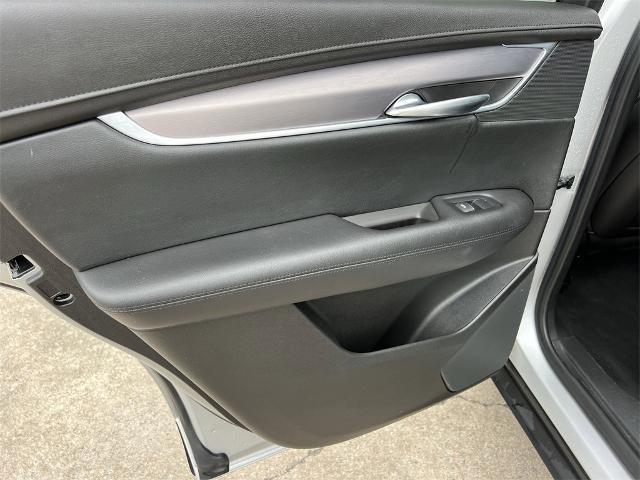 used 2019 Cadillac XT5 car, priced at $17,997