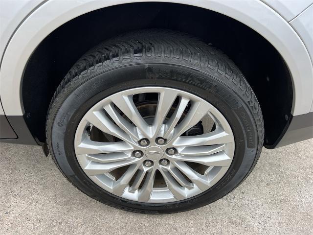 used 2019 Cadillac XT5 car, priced at $17,997