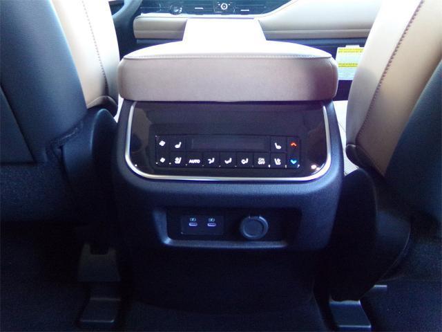 new 2025 INFINITI QX80 car, priced at $97,090