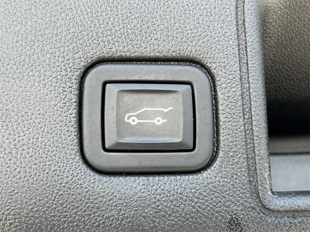 used 2020 GMC Terrain car, priced at $20,608