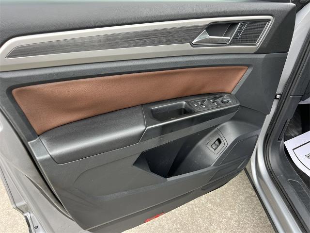 used 2021 Volkswagen Atlas car, priced at $23,998