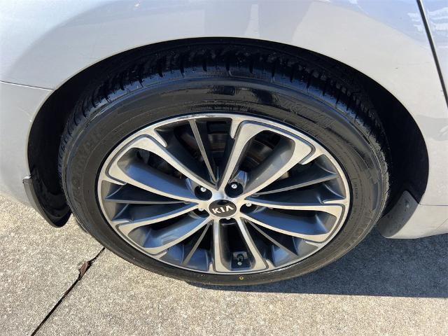 used 2018 Kia Cadenza car, priced at $17,993