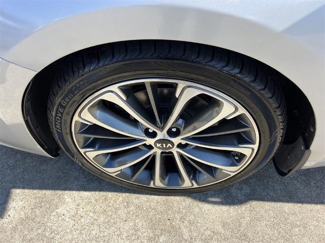 used 2018 Kia Cadenza car, priced at $17,993