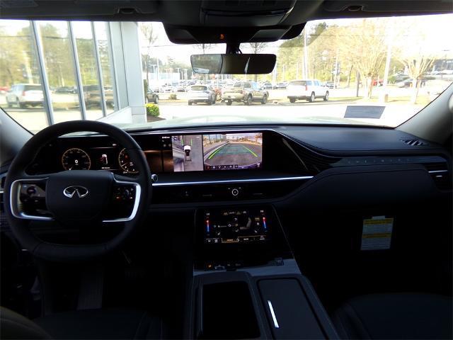new 2025 INFINITI QX80 car, priced at $85,140