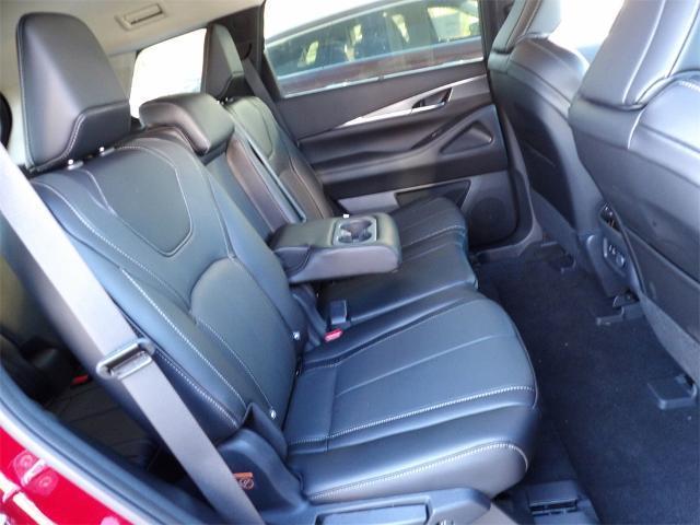 new 2025 INFINITI QX60 car, priced at $59,285