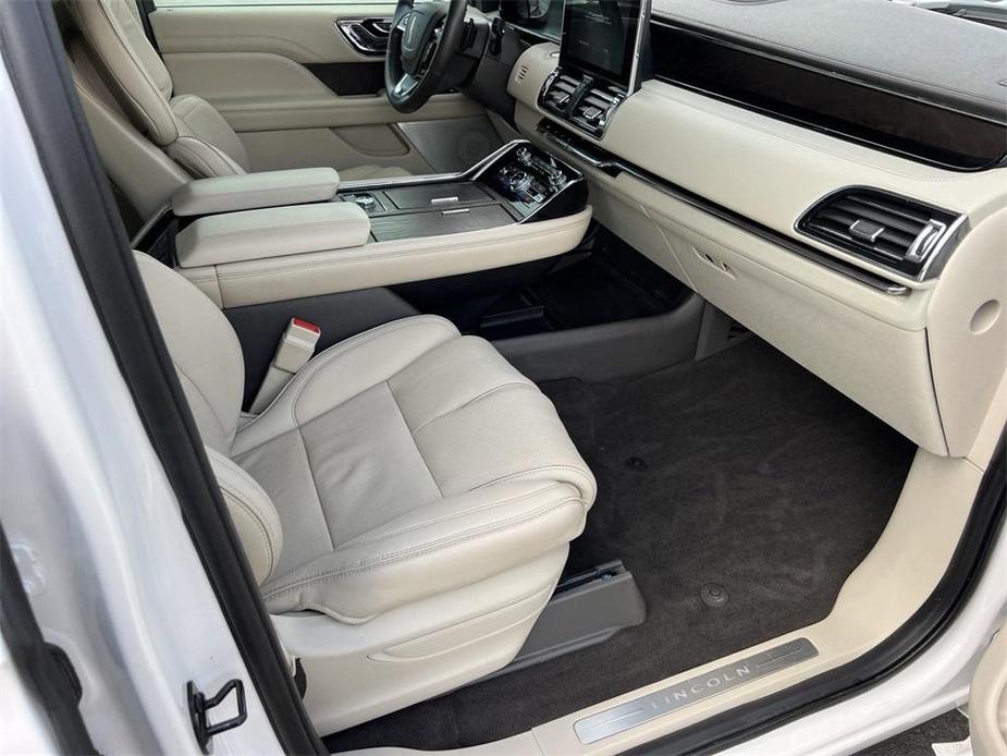 used 2019 Lincoln Navigator car, priced at $32,798