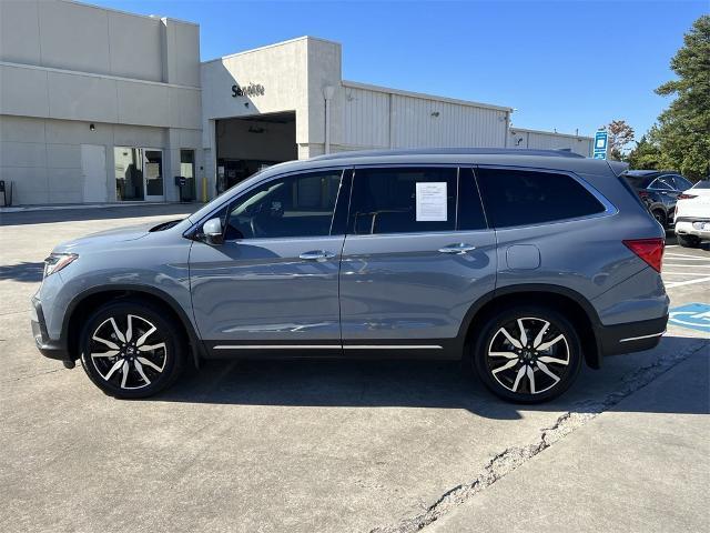 used 2022 Honda Pilot car, priced at $35,761