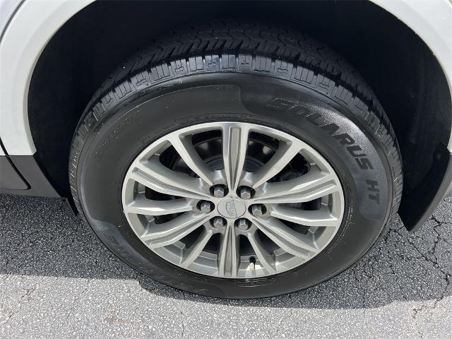 used 2018 Cadillac XT5 car, priced at $18,392