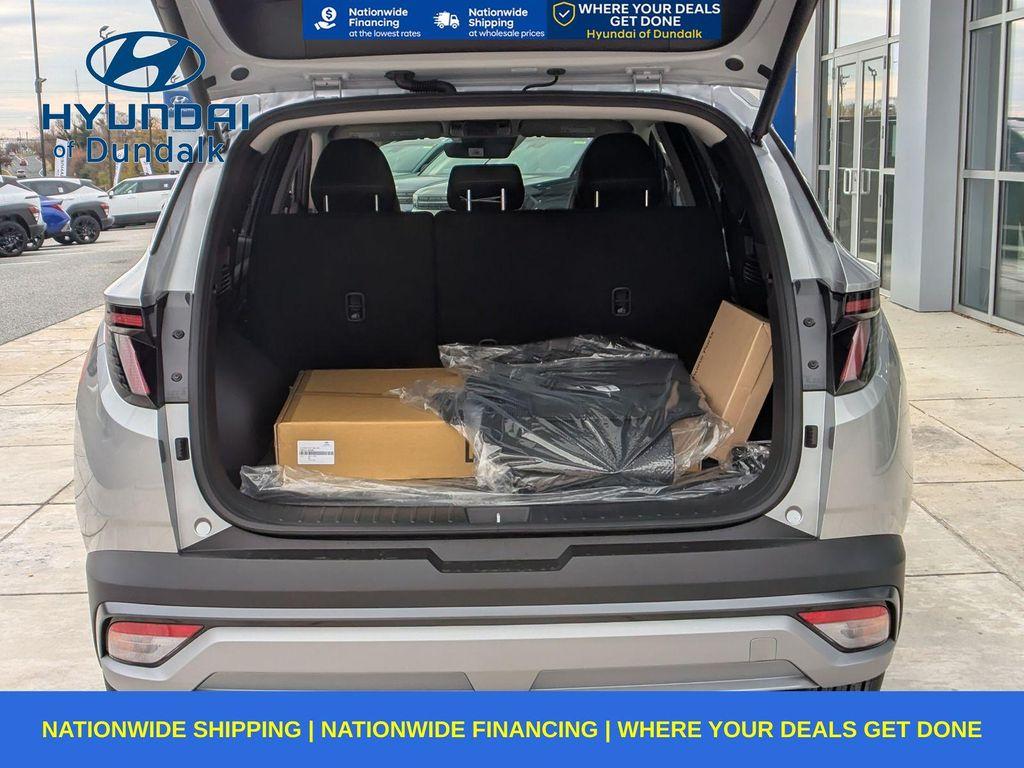new 2026 Hyundai TUCSON Hybrid car, priced at $33,339