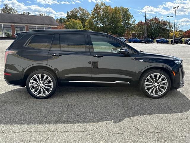 used 2020 Cadillac XT6 car, priced at $24,460