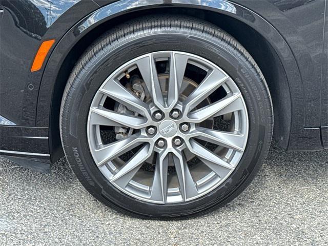 used 2020 Cadillac XT6 car, priced at $24,460