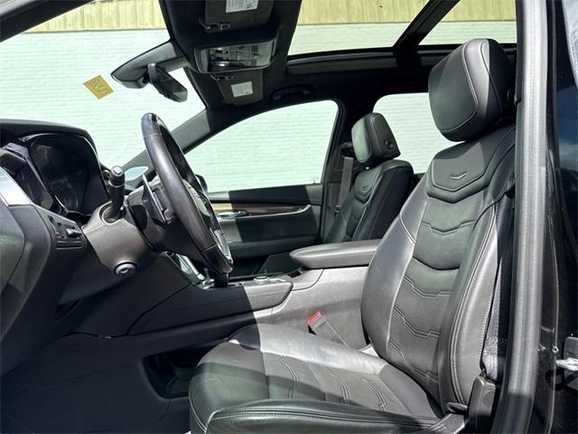 used 2020 Cadillac XT6 car, priced at $24,460