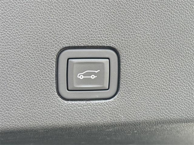 used 2020 Cadillac XT6 car, priced at $24,460