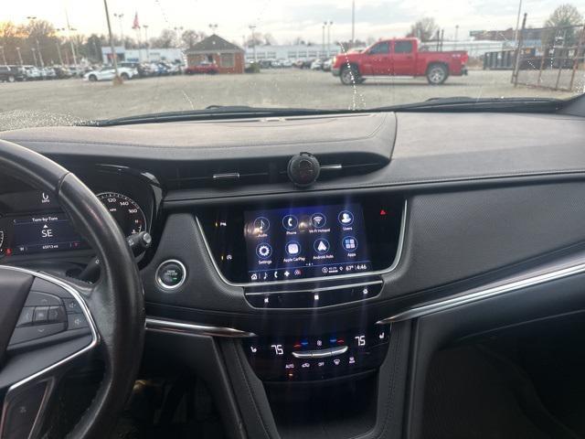 used 2021 Cadillac XT5 car, priced at $20,736