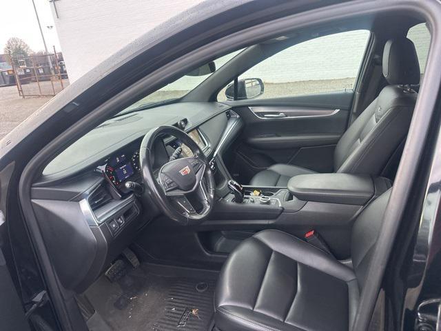 used 2021 Cadillac XT5 car, priced at $20,736