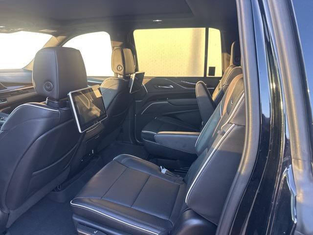 used 2023 Cadillac Escalade ESV car, priced at $54,896