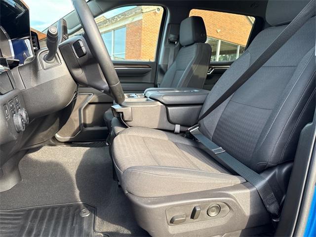 used 2024 Chevrolet Silverado 1500 car, priced at $45,841