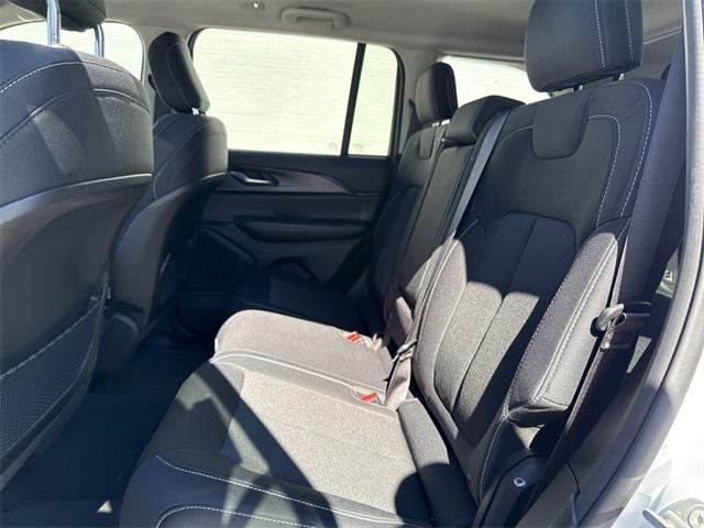 used 2023 Jeep Grand Cherokee car, priced at $24,209