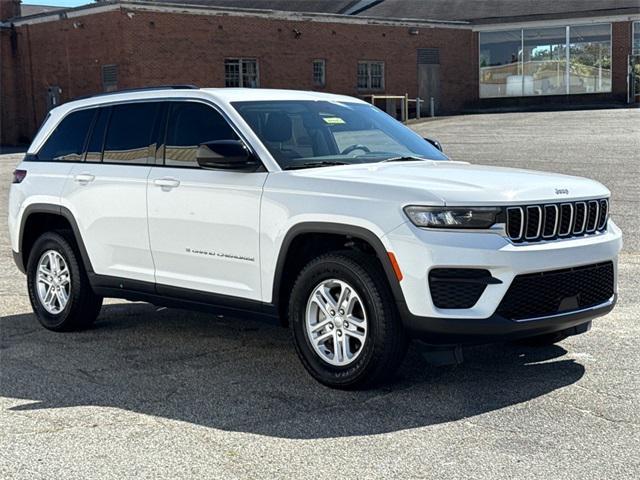 used 2023 Jeep Grand Cherokee car, priced at $24,209